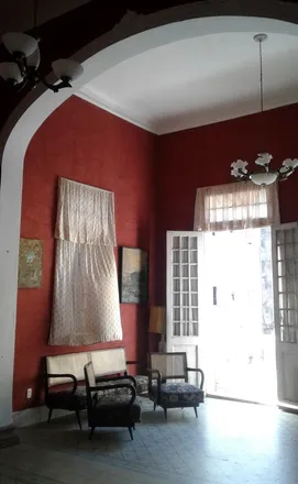 Rent this 2 bed house on Príncipe