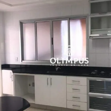 Buy this 3 bed apartment on Rua Nordau Gonçalves de Melo in Segismundo Pereira, Uberlândia - MG