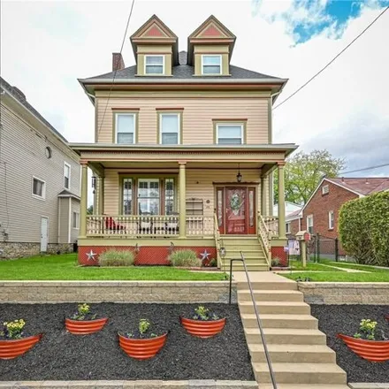Buy this 5 bed house on 148 Kendall Avenue in Bellevue, Allegheny County