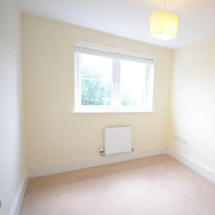 Image 9 - Maytree Walk, Reading, RG4 6LZ, United Kingdom - Duplex for rent