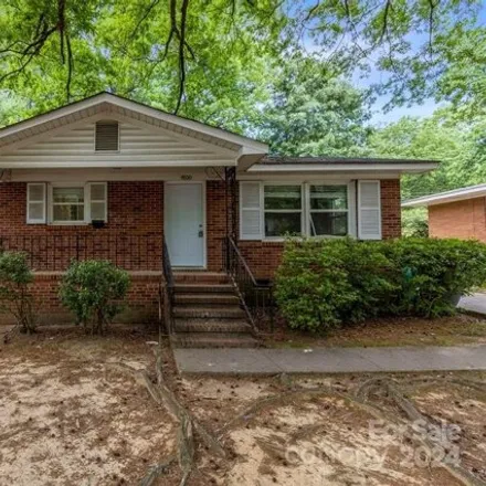 Buy this 3 bed house on 4800 Fireside Drive in Charlotte, NC 28213