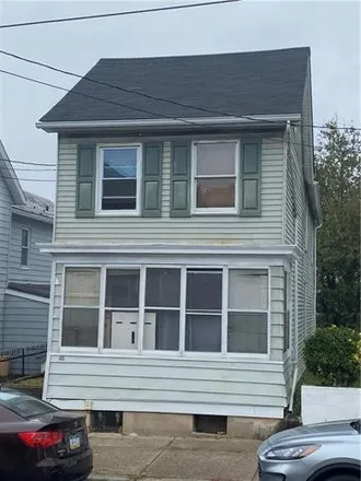 Buy this 3 bed house on 159 East Kleinhans Street in Easton, PA 18042