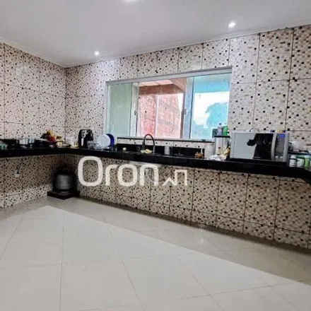 Buy this 3 bed house on Rua Guarapari in Jardim Ipiranga, Aparecida de Goiânia - GO