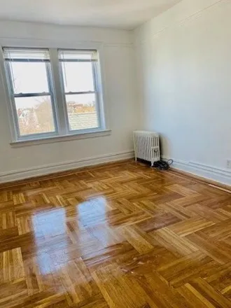 Image 5 - Avenue C at 39th Street, West 39th Street, Bayonne, NJ 07002, USA - Apartment for rent