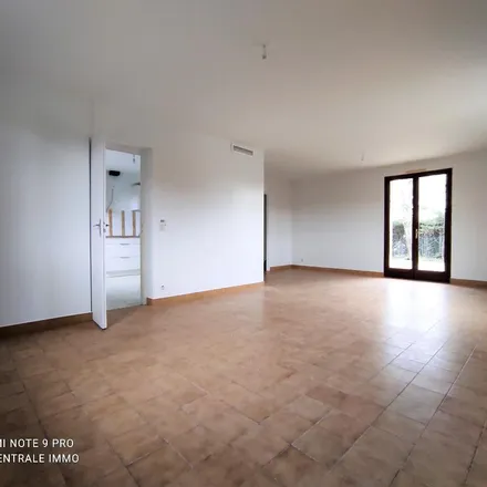 Rent this 1 bed apartment on 101 Rue de la Maçonnière in 69390 Vernaison, France