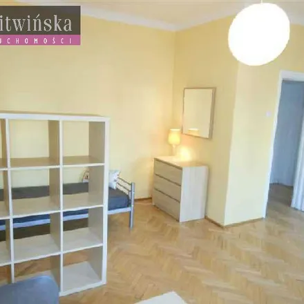 Image 4 - Rondo Jezuitów, 90-013 Łódź, Poland - Apartment for rent