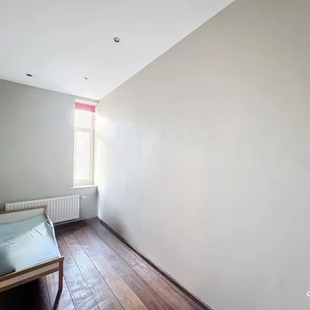 Rent this 2 bed apartment on Chaussée de Waterloo - Waterlose Steenweg 37 in 1060 Saint-Gilles - Sint-Gillis, Belgium