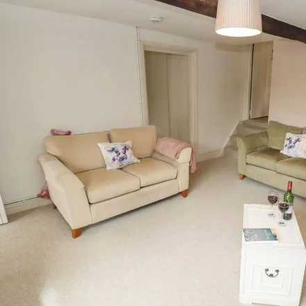 Image 9 - Minchinhampton, GL5 5AZ, United Kingdom - Duplex for rent