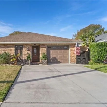 Buy this 2 bed house on 4004 David Drive in Bissonet Plaza, Metairie
