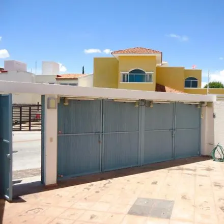 Rent this 3 bed house on Calle Sendero del Amanecer in Delegación Cayetano Rubio, 76060 Querétaro