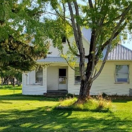 Rent this 3 bed house on 1376 County Road 133B in Davis Creek, Modoc County