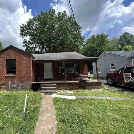 Buy this 2 bed house on 94 Central Avenue in Bemis, Jackson