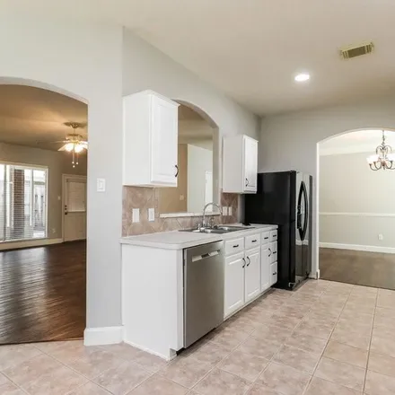 Image 2 - 14449 Pelican Marsh Drive, Cypress, TX 77429, USA - Apartment for rent