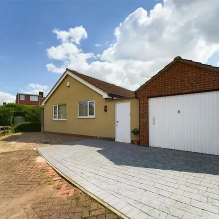 Buy this 3 bed house on 5 Barnum Close in Wollaton, NG8 2BY