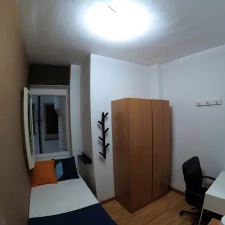 Rent this 1 bed room on Carrer d'Aragó in 400, 08001 Barcelona