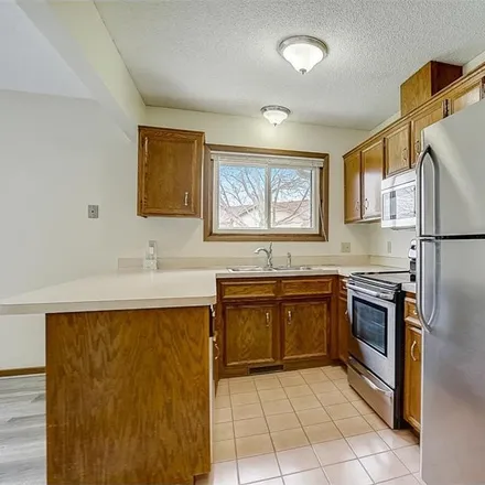 Image 4 - 13393 - 13399 Hughes Court, Apple Valley, MN 55124, USA - Townhouse for sale