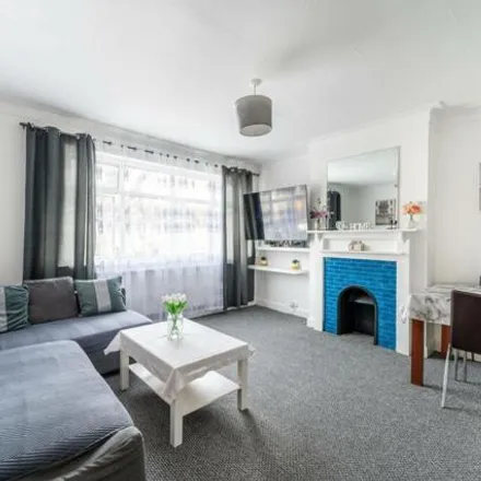 Image 2 - Burnley Road, Dudden Hill, London, NW10 1EE, United Kingdom - Apartment for sale