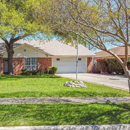 Buy this 3 bed house on 2000 Galaxy Drive in Killeen, TX 76543
