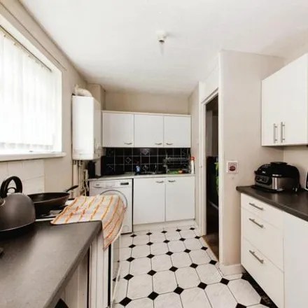 Image 7 - Ravensworth Terrace, South Shields, NE33 4JS, United Kingdom - Apartment for sale