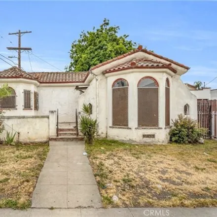 Buy this 2 bed house on 4384 West 28th Street in Los Angeles, CA 90018