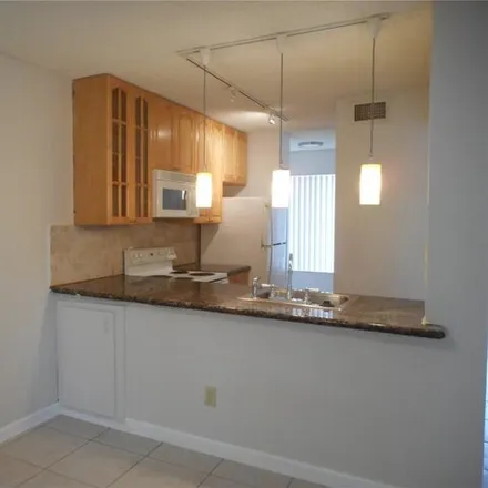Image 5 - 1069 Coral Club Drive, Coral Springs, FL 33071, USA - Condo for rent