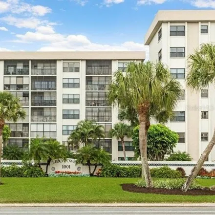 Rent this 1 bed condo on Roosevelt Drive in Sarasota, FL 34230