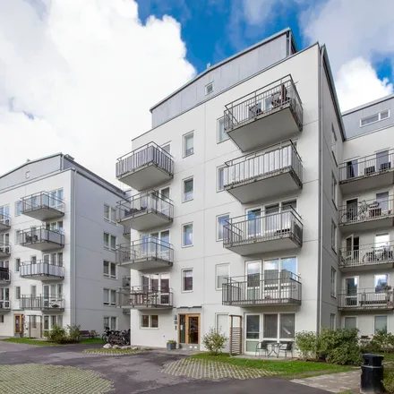Rent this 3 bed apartment on Kurirgatan 59 in 254 52 Helsingborg, Sweden
