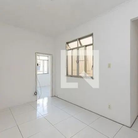 Rent this 2 bed apartment on Rua Pastor Manoel Avelino de Souza in Centro, Niterói - RJ