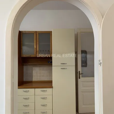 Image 9 - Via Giuseppe Parini 5, 34129 Triest Trieste, Italy - Apartment for rent