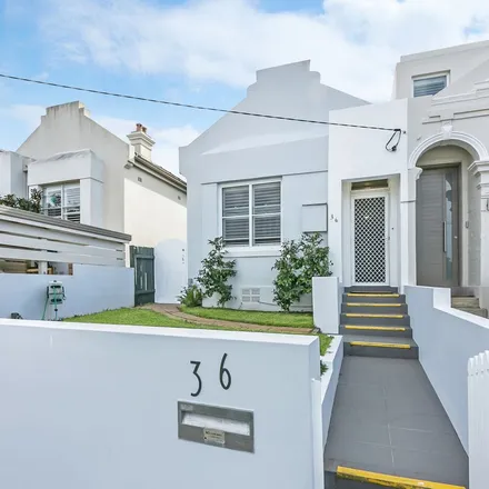 Rent this 3 bed apartment on Belgrave Street in Bronte NSW 2024, Australia