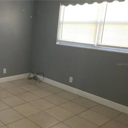 Image 7 - 10704 N 15th St Apt B, Tampa, Florida, 33612 - House for rent