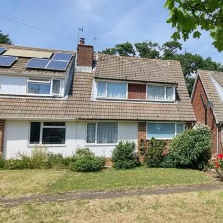 Buy this 3 bed duplex on 25 The Glades in Bexhill-on-Sea, TN40 2NF