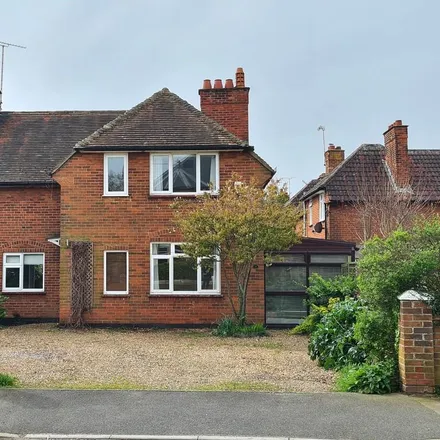 Rent this 3 bed duplex on 27 Crouch Road in Burnham-on-Crouch, CM0 8DX