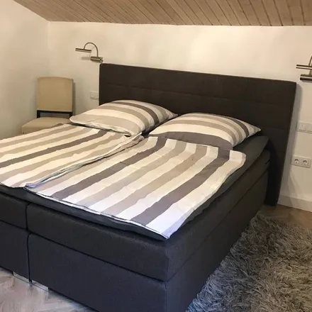 Rent this 3 bed apartment on 95679 Waldershof
