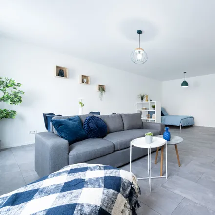 Rent this 2 bed apartment on Alberichstraße 9 in 90461 Nuremberg, Germany