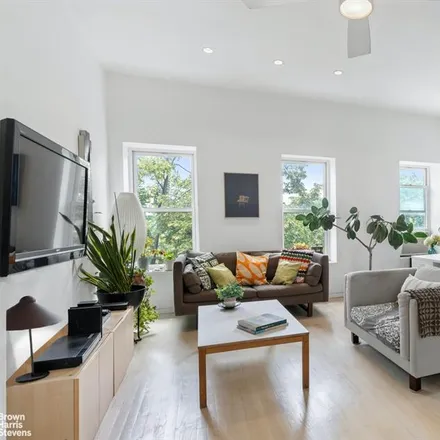 Buy this studio apartment on 445 1ST STREET 4 in Park Slope