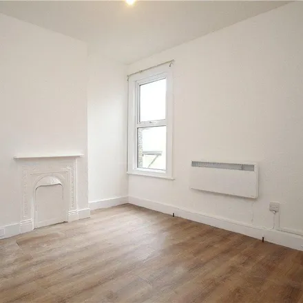 Image 2 - 189 South Ealing Road, London, W5 4RH, United Kingdom - Apartment for rent