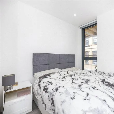 Image 5 - Alpha House, 8 Tyssen Street, De Beauvoir Town, London, E8 2FE, United Kingdom - Apartment for rent