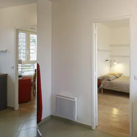 Image 4 - 27 Rue Parmentier, 92400 Courbevoie, France - Apartment for rent