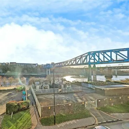 Image 1 - Hanover Mill, Close, Newcastle upon Tyne, NE1 3RF, United Kingdom - Apartment for sale