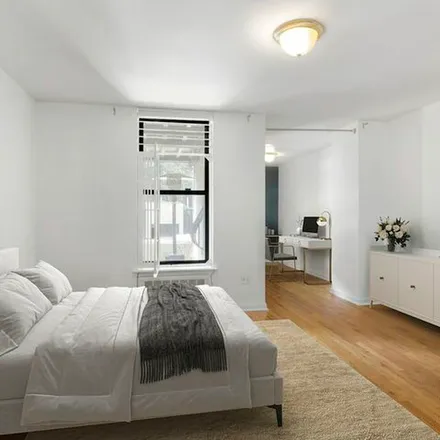 Rent this 1 bed townhouse on 22 West 121st Street in New York, NY 10027