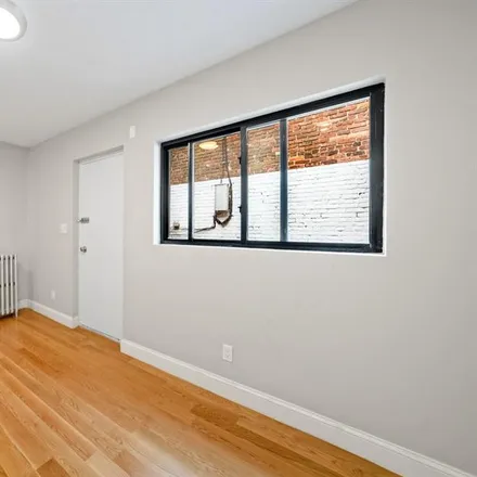 Image 7 - 521 DECATUR STREET in Bedford Stuyvesant - House for sale