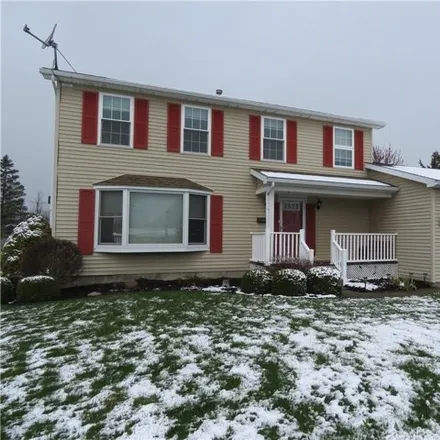 Buy this 3 bed house on 2 Yellow Rose Circle in Clarkson, Village of Brockport