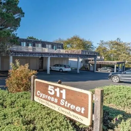 Buy this 2 bed condo on Mendocino Coast District Hospital Heliport in Cypress Street, Fort Bragg