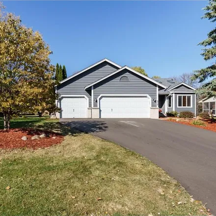 Buy this 4 bed house on 950 Lake Susan Drive in Chanhassen, MN 55317