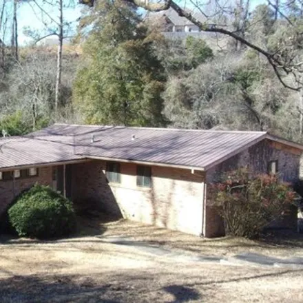 Buy this 3 bed house on 1354 Larkwood Drive Northeast in Cullman, AL 35055