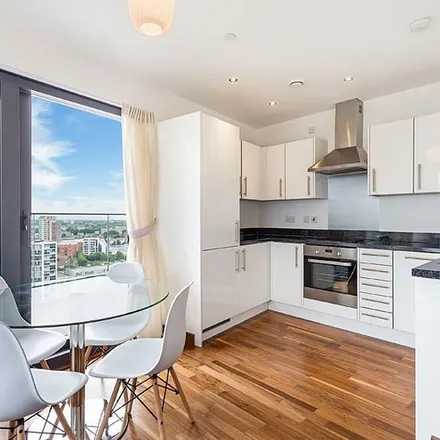 Rent this 2 bed apartment on High Street in Mill Meads, London