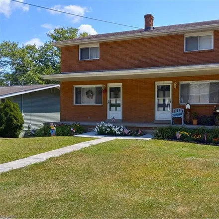 Buy this 4 bed duplex on 533 East Fernwood Drive in Toronto, Jefferson County