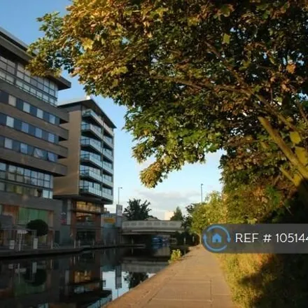 Rent this 2 bed apartment on Gainsborough Studios South in Poole Street, De Beauvoir Town