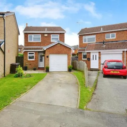 Buy this 3 bed house on Cook Avenue in Maltby, S66 8QZ